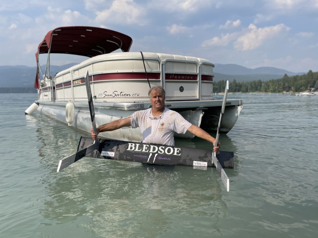 VaraFoil tritoon hydrofoil Install completed In The water on superbowl champ Drew Bledsoe's Boat